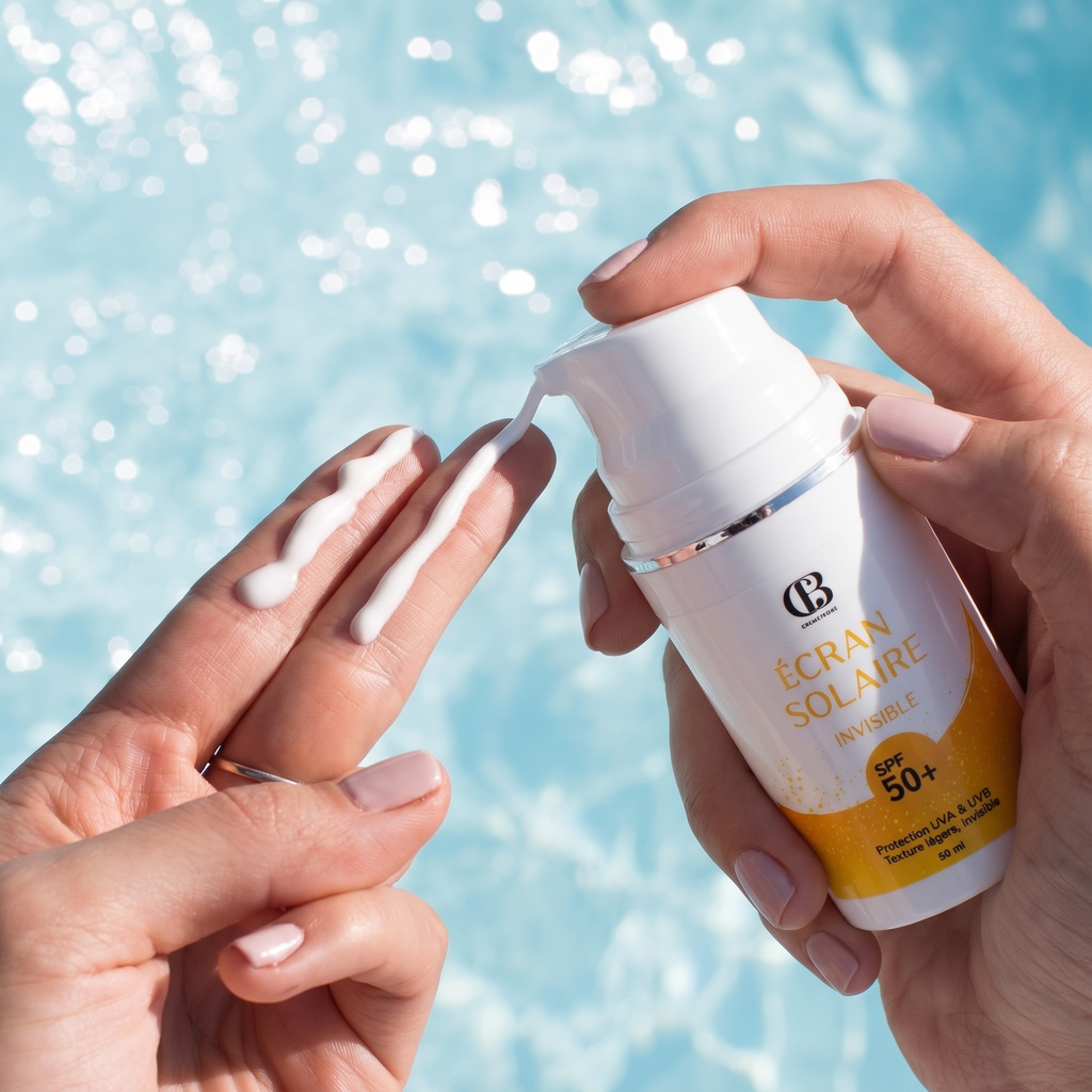 Écran Solaire Invisible SPF 50+ – Protection Totale & Fini Transparent